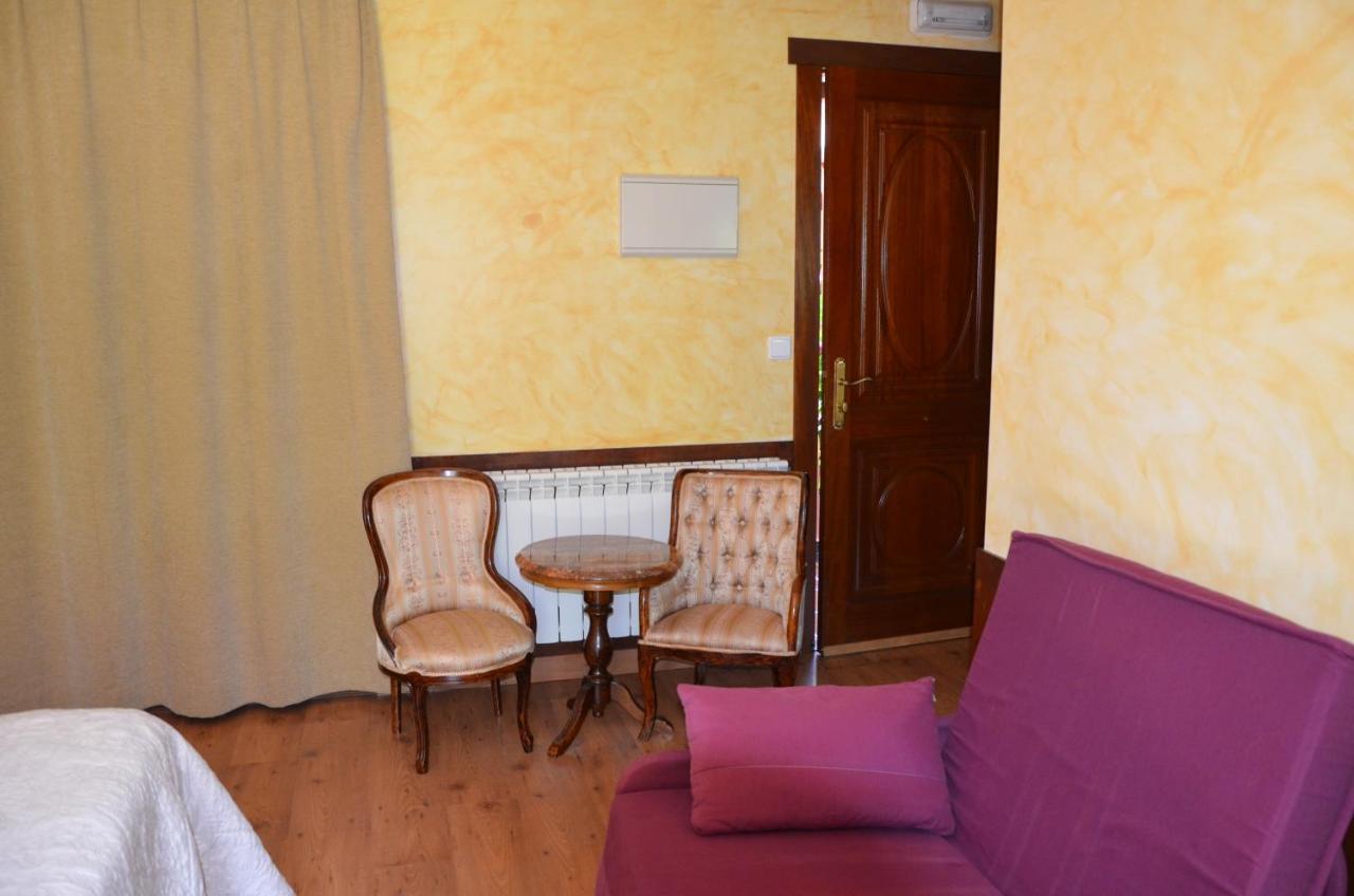 Hotel Arenas De Cabrales- Apartamentos Екстериор снимка